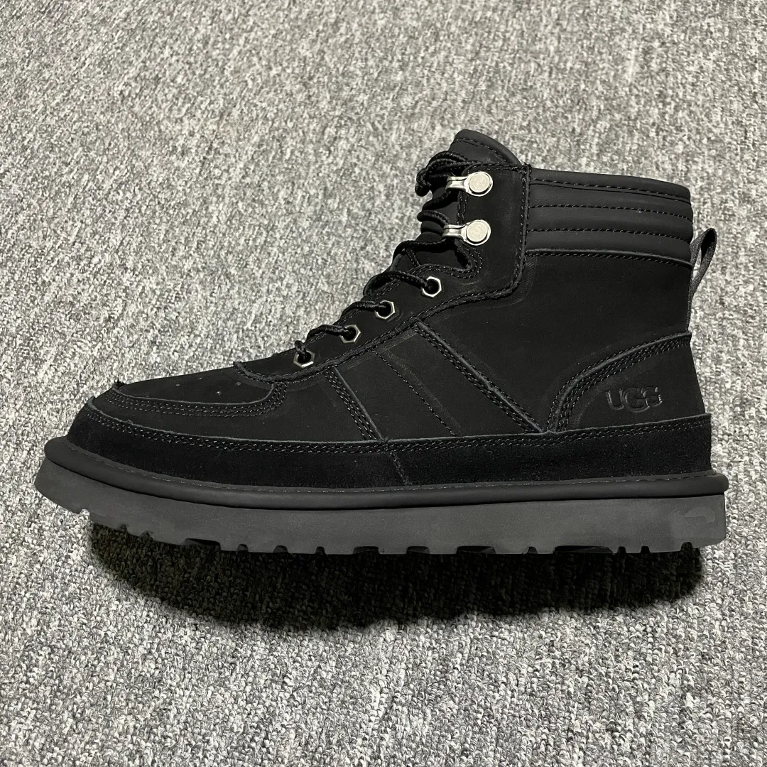 Pick up locally 💰640. The core recommendation is good price. The platform is exclusively for foreign trade. UGG men's snow boots 1097089. The foreign trade platform is full of Z. High-end retail is exclusively for quality. Produced by the production line of a ten-year-old brand shoemaking factory. Pay attention to every detail. Longfeng A-grade genuine sheep fur is integrated. Created in full compliance with the ZP process. Size: 40 41 42 43 44